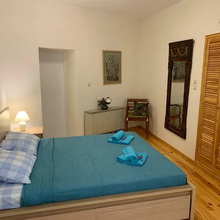 Tastefully Decorated One-bedroom - Chania *